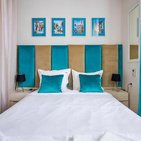 Bright Bohemian Studio With Prime Location София