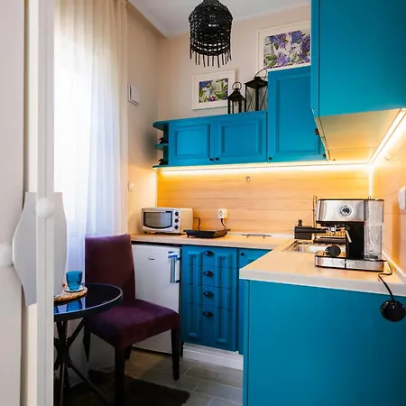 Bright Bohemian Studio With Prime Location * София
