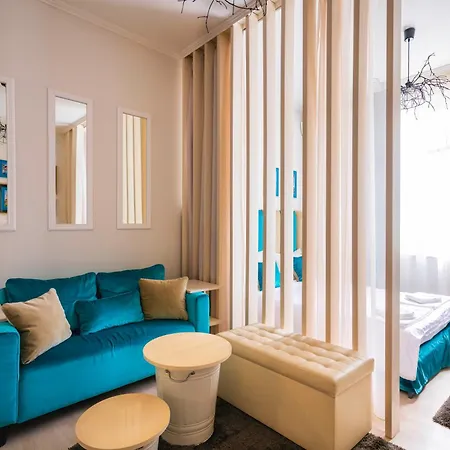 Bright Bohemian Studio With Prime Location Апартамент София